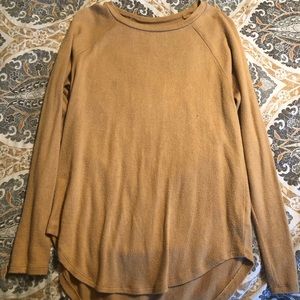 American Eagle soft plush top